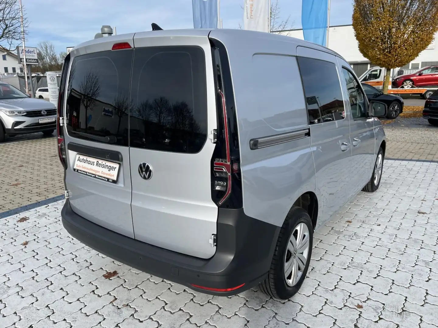 Volkswagen Caddy 2.0 TDI DSG Cargo (Navi+LED+PDC+STH) Klima Navi Silber - 2