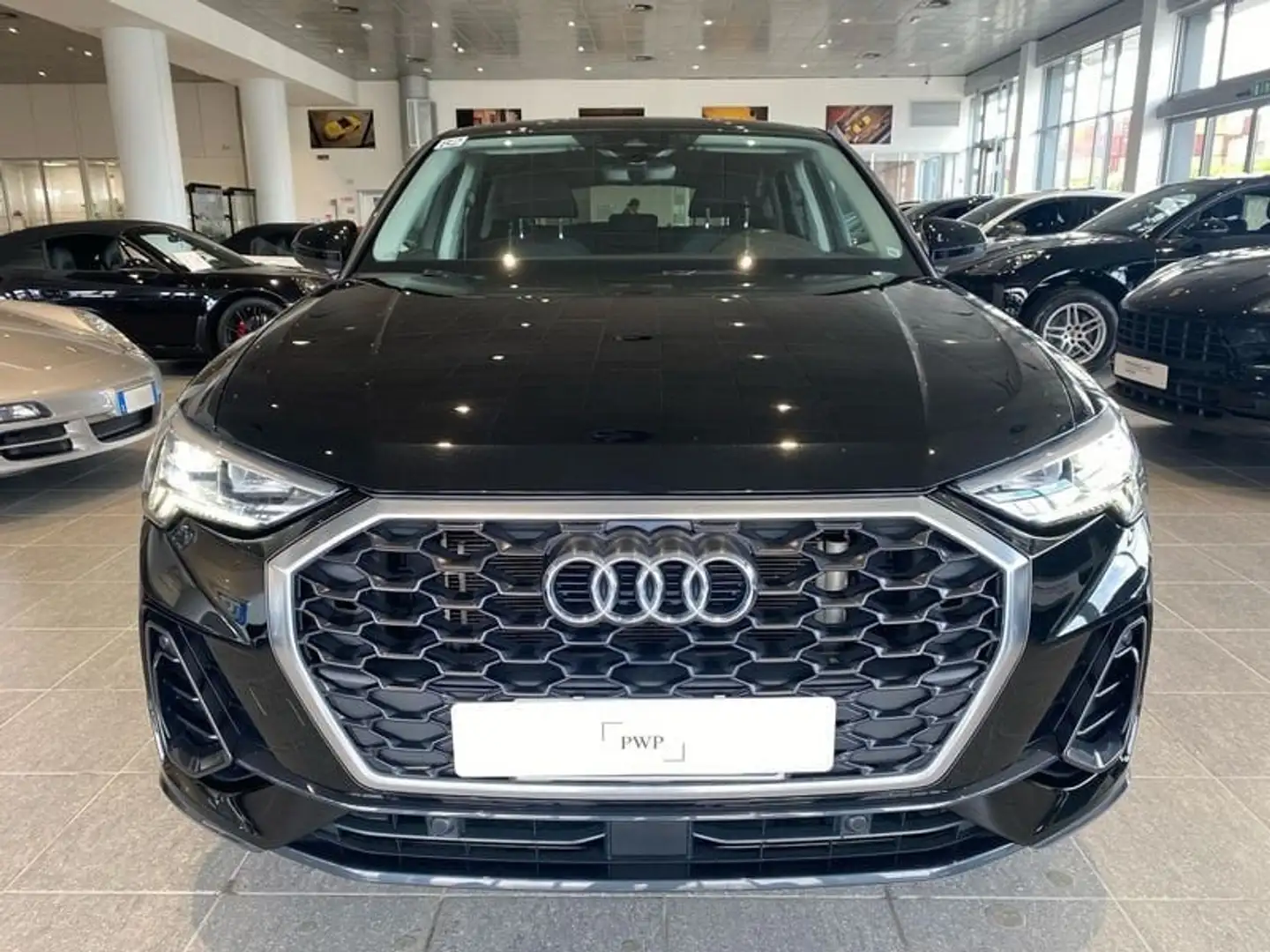 Audi Q3 Sportback 45 TFSI e Auto Noir - 2