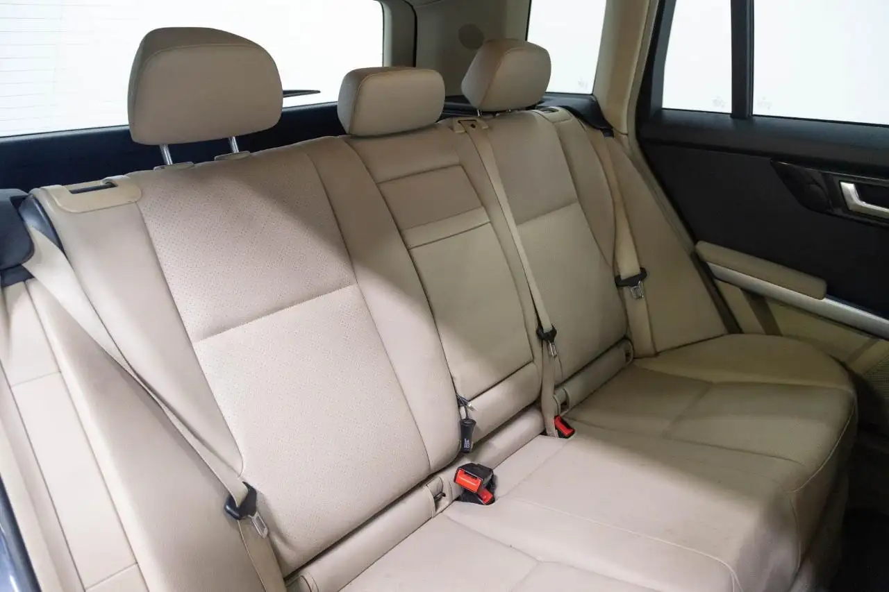 Mercedes-Benz GLK-Class снимка Mercedes-Benz GLK-Class