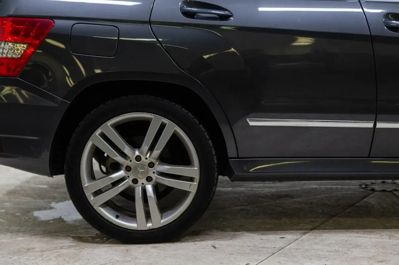 Mercedes-Benz GLK-Class снимка Mercedes-Benz GLK-Class