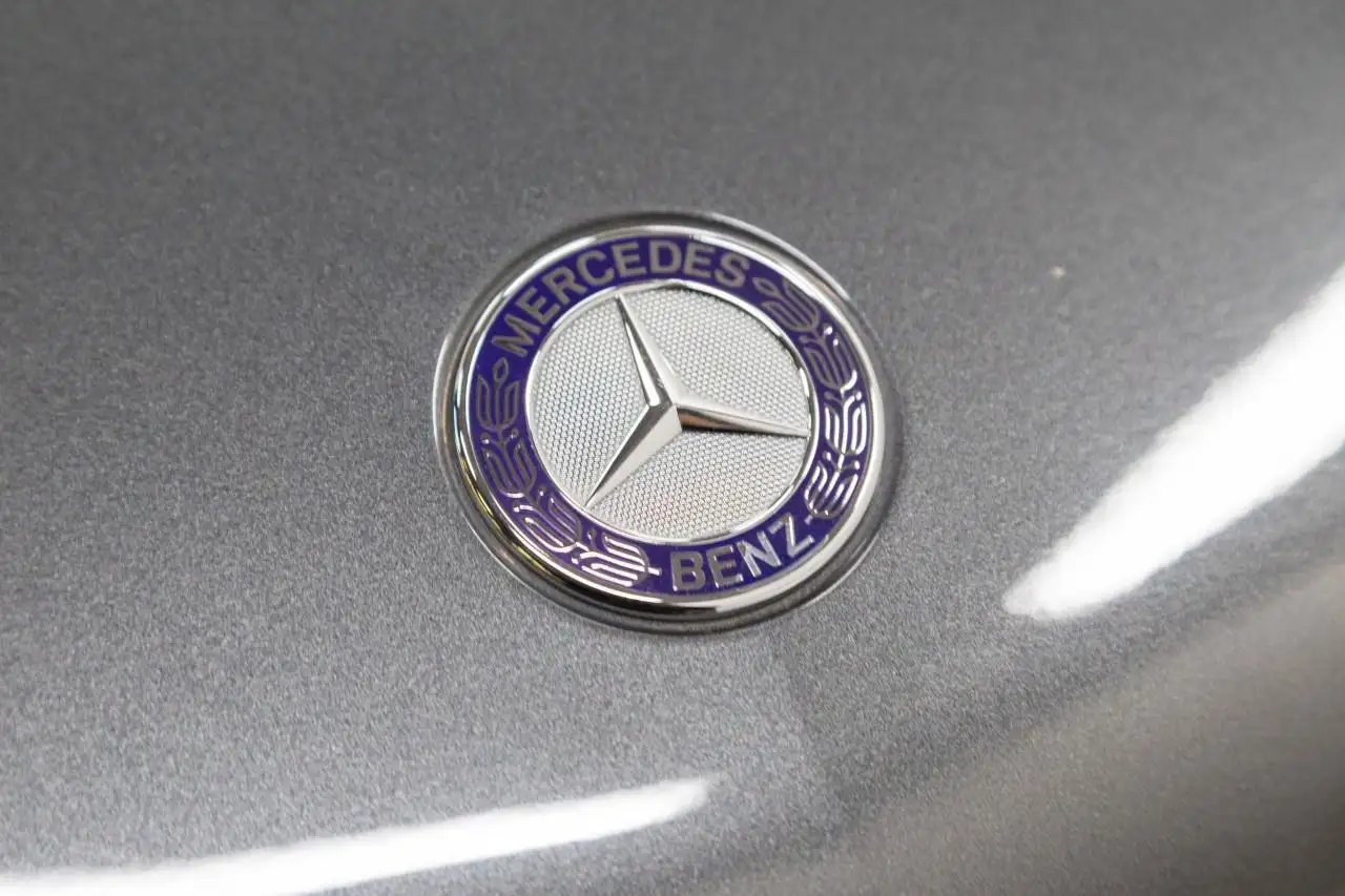 Mercedes-Benz GLK-Class снимка Mercedes-Benz GLK-Class