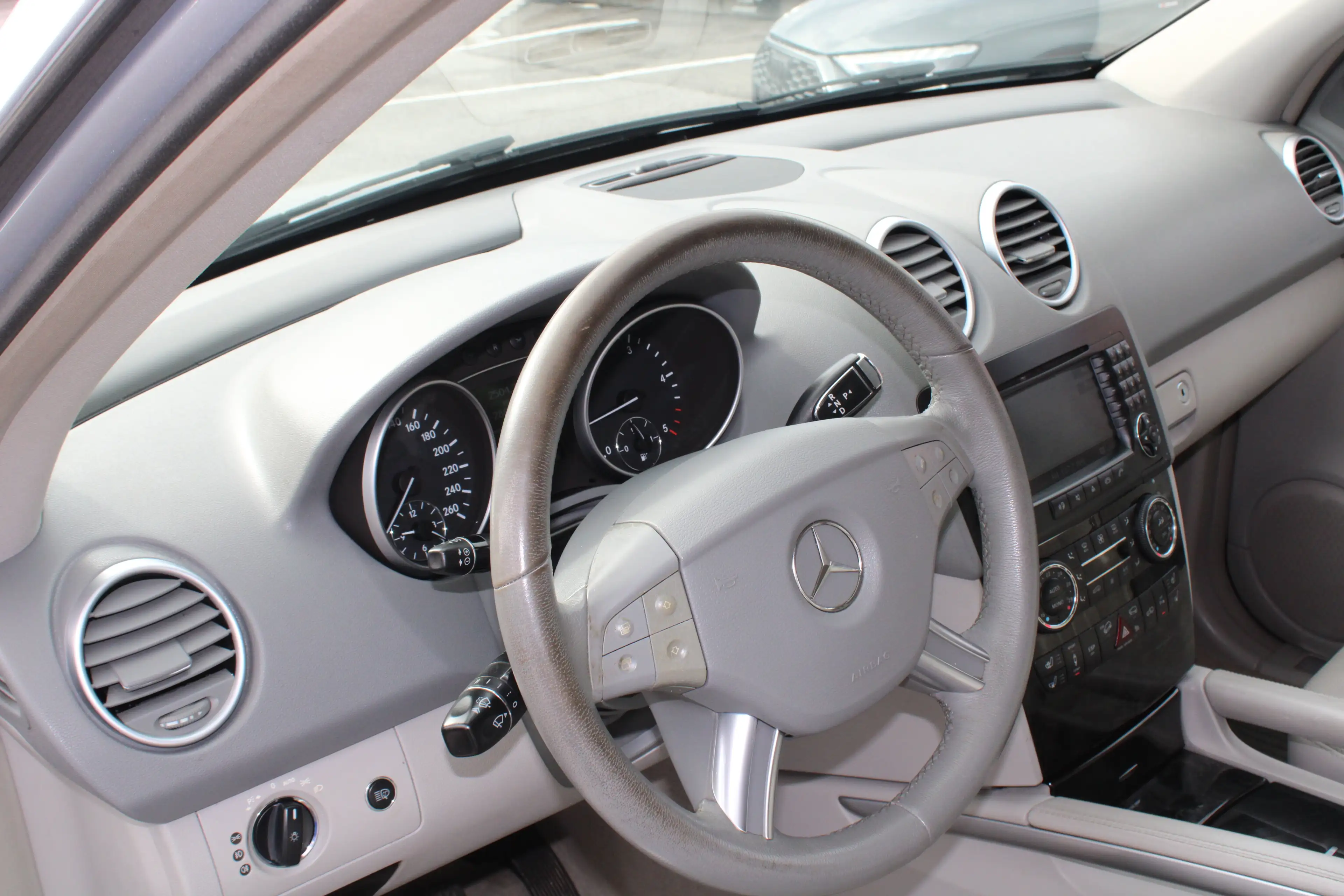 Mercedes-Benz ML 320 ML 320 CDI 4Matic — photo 10