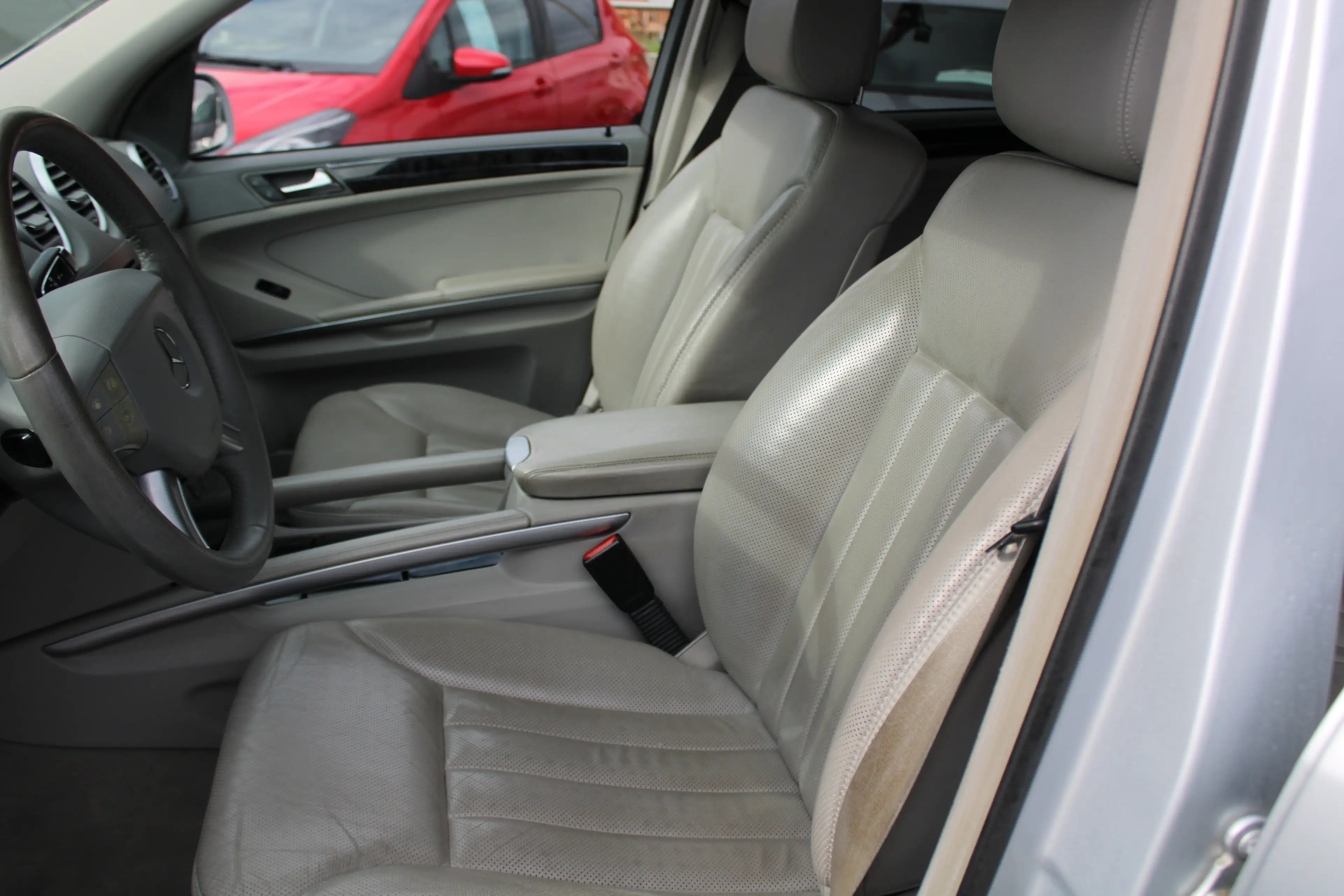Mercedes-Benz ML 320 ML 320 CDI 4Matic — photo 11