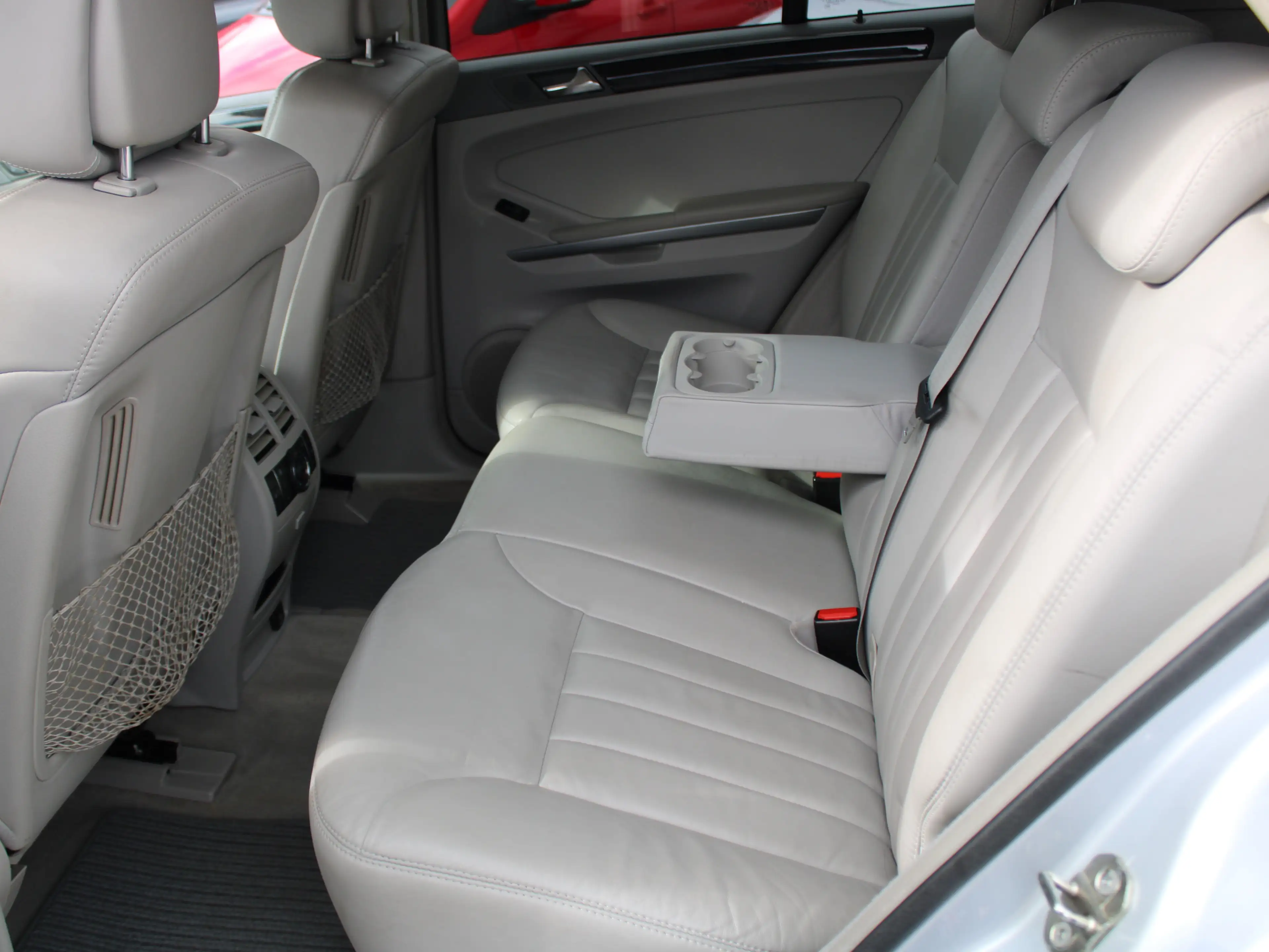 Mercedes-Benz ML 320 ML 320 CDI 4Matic — photo 12