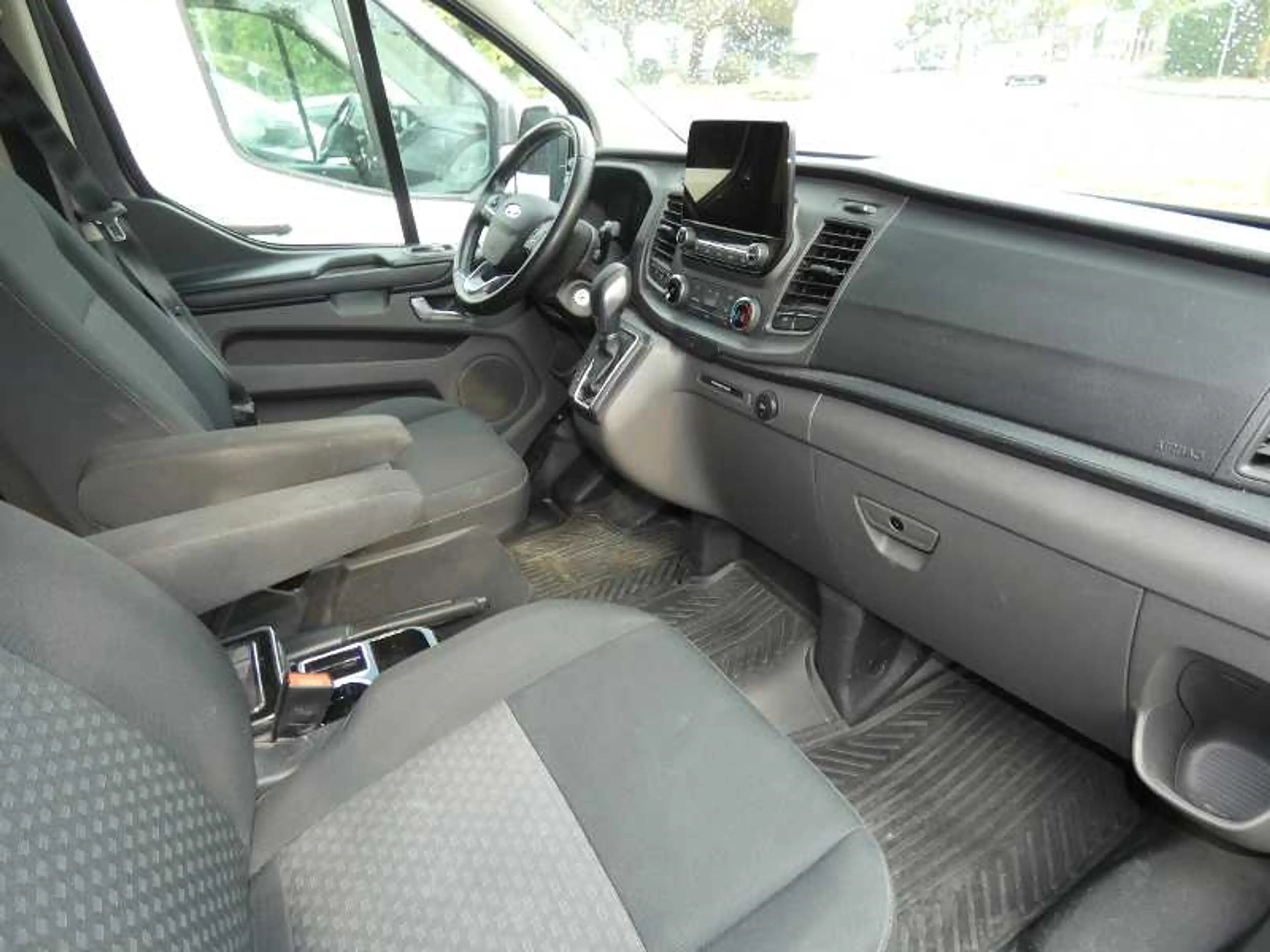 Ford Transit Transit/Tourneo Custom 2.0 L2 ,,AHK" — photo 10