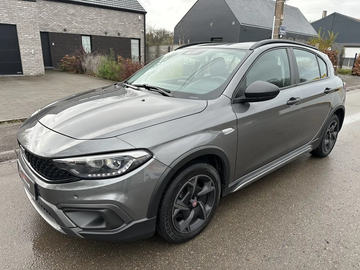 Fiat Tipo Tipo Cross1.0 T FireFly City CROSS GARANTIE 12M Grijs - 1
