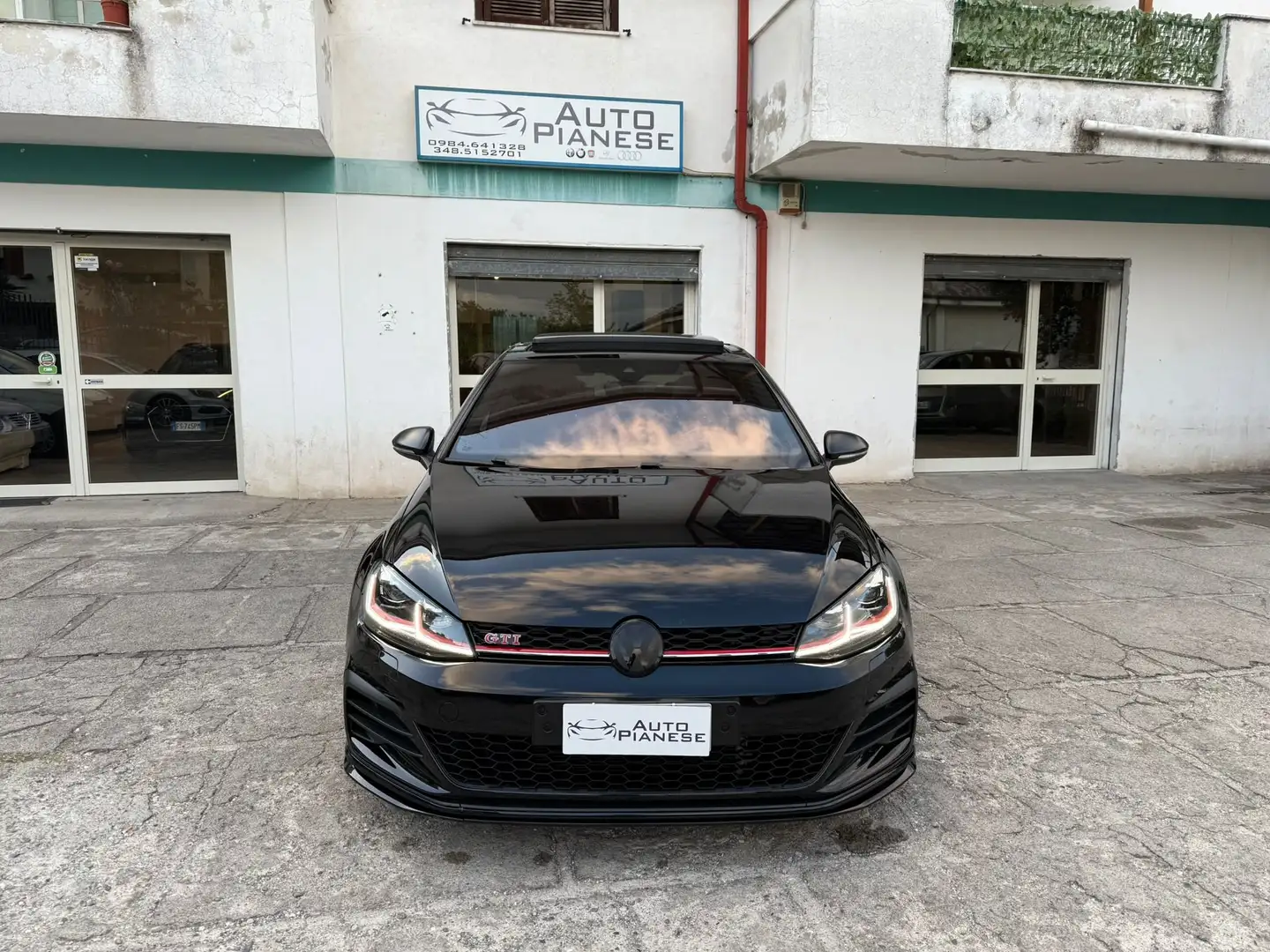 Volkswagen Golf GTI 5p 2.0 tsi TCR 290cv dsg Noir - 2