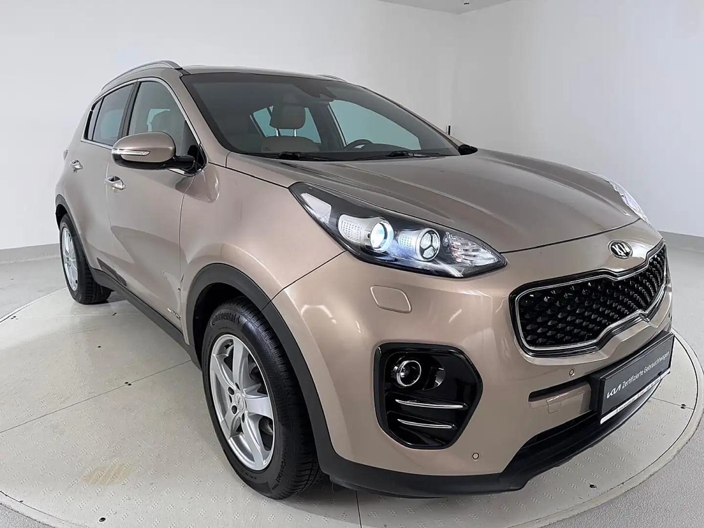 Kia Sportage 2,0 CRDI AWD Gold Braun - 2