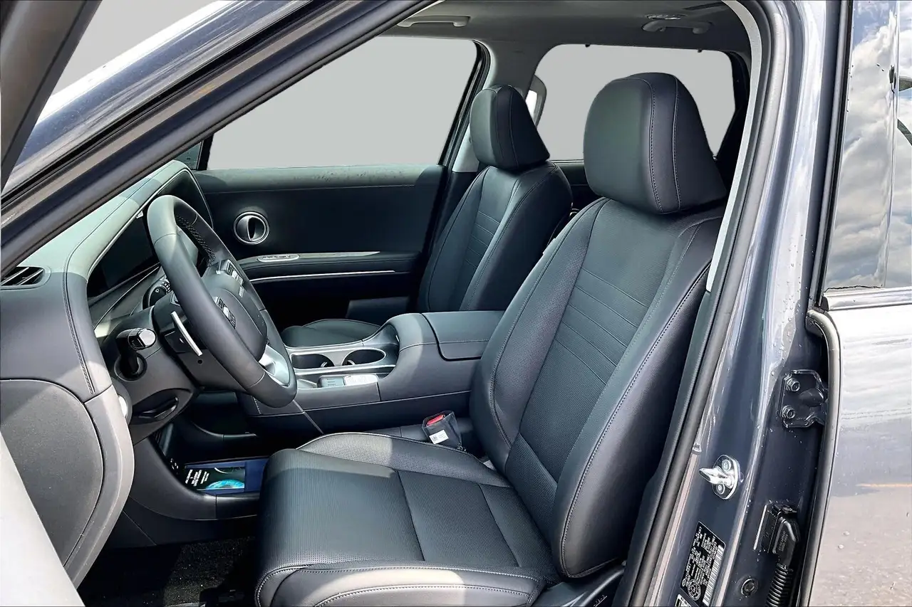 Hyundai PALISADE Hybrid снимка Hyundai PALISADE Hybrid