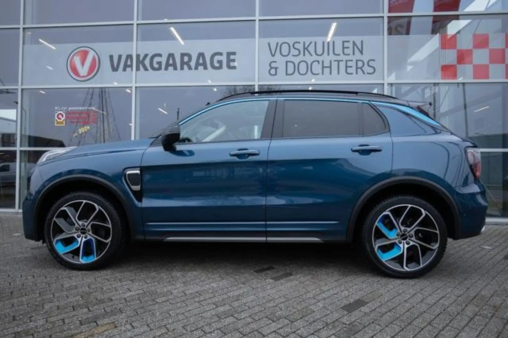 Lynk & Co 01 1.5 |Plug in Hybride |1800kg trekgewicht Blau - 2
