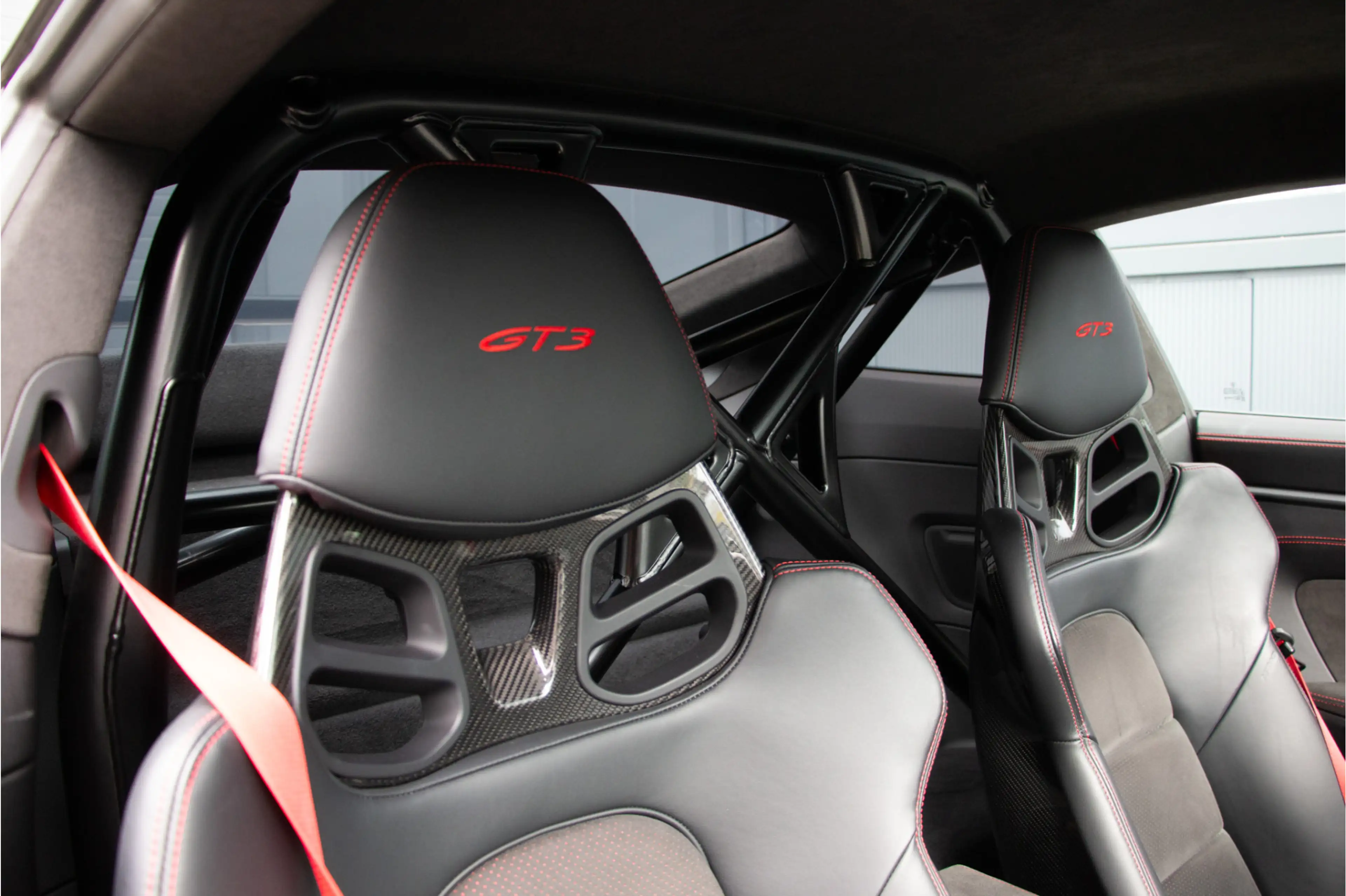 Porsche 992 4.0 GT3 Clubsport | 918 Carbon Seats | Lift | PDLS — photo 6