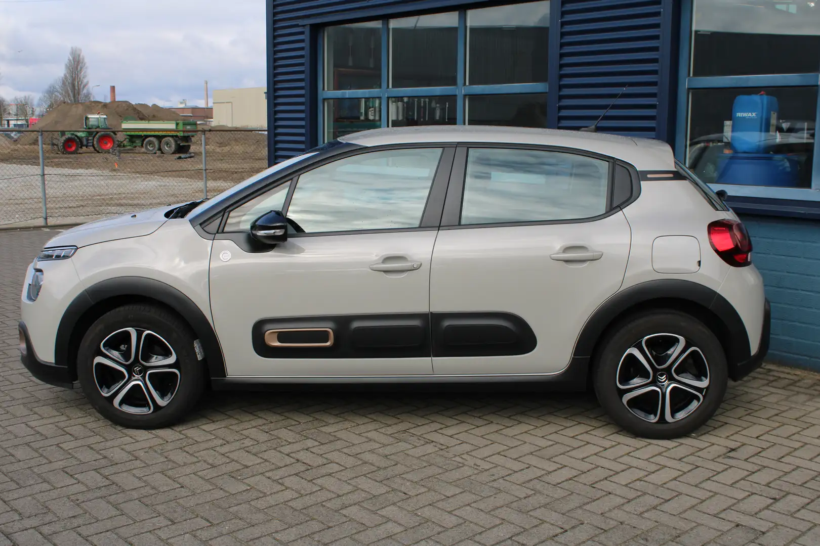 Citroen C3 1.2 PureTech C-Series | Airco (automatisch) | Anti Gris - 2