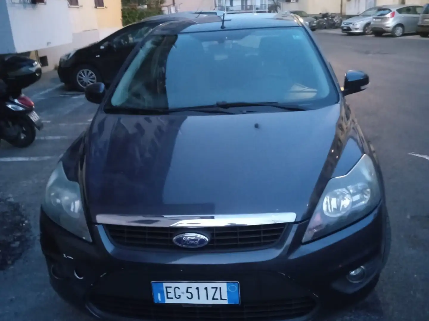 Ford Focus 5p 1.6 tdci Titanium dpf Nero - 1