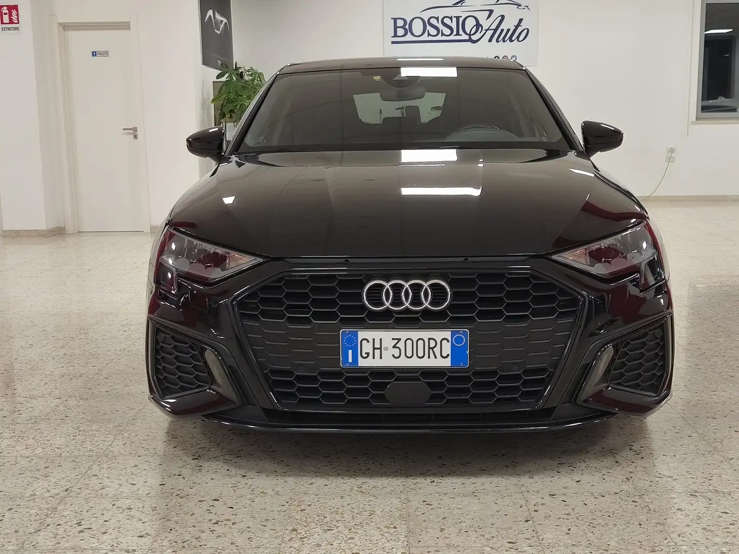 Audi A3 A3 Sportback 35 2.0 tdi S line Edition s-tronic Schwarz - 2