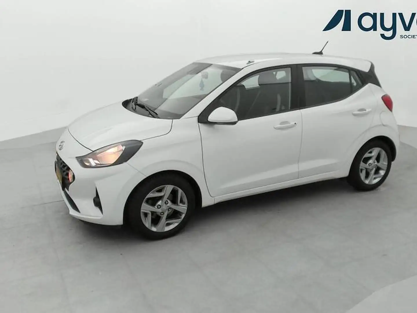 Hyundai i10 i10 1.0i Twist * Camera * GPS * 214 x 60 Mois * Blanc - 1