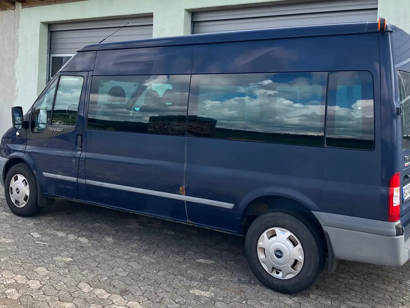 Ford Transit Bus Diesel 140PS- 9 Sitzer 6 Einzelsitze - 133000km Blau - 1