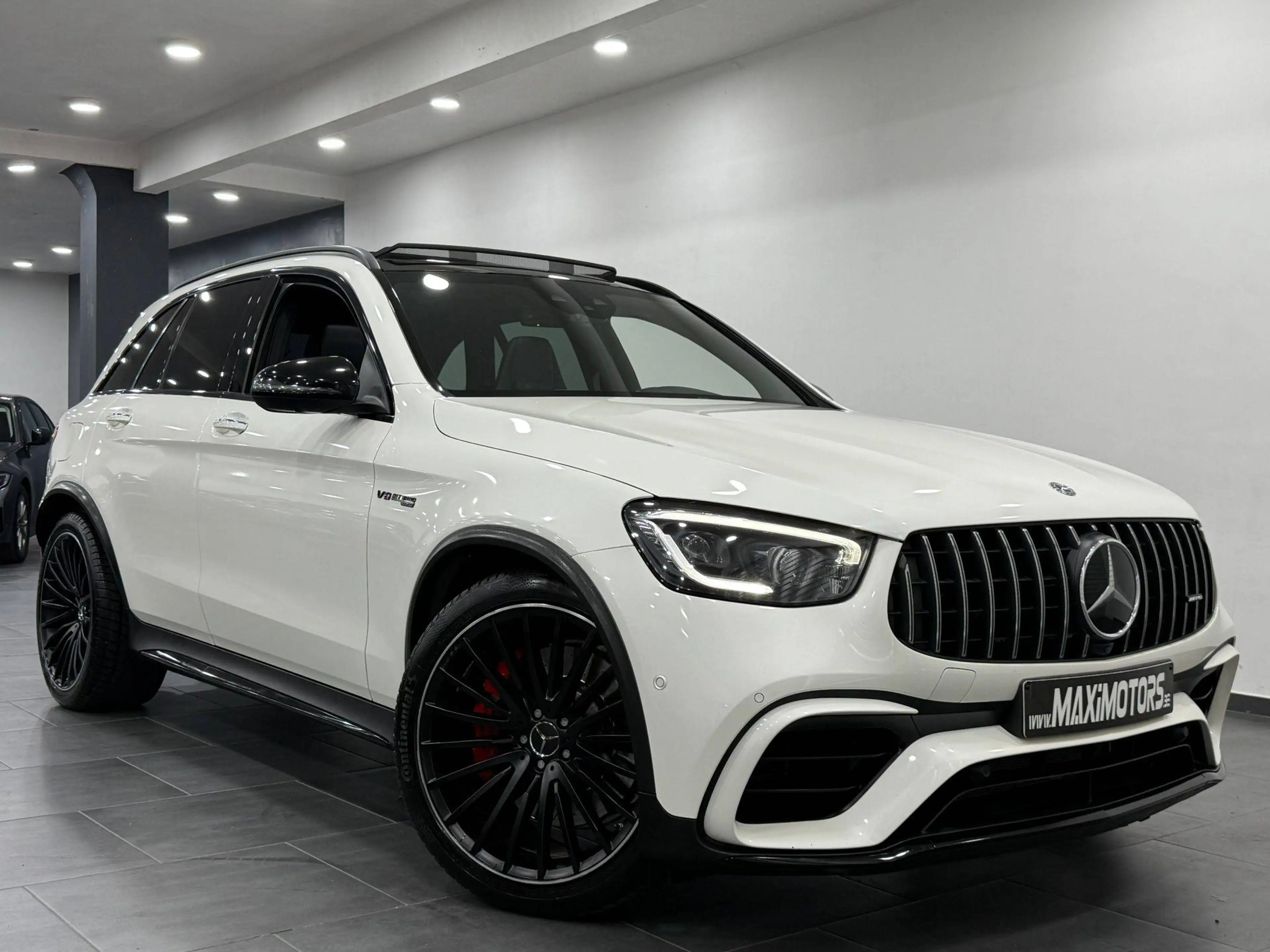 Mercedes-Benz GLC 63 AMG S AMG 4-Matic Full Option Performance Seats Pano Track Pace — photo 4