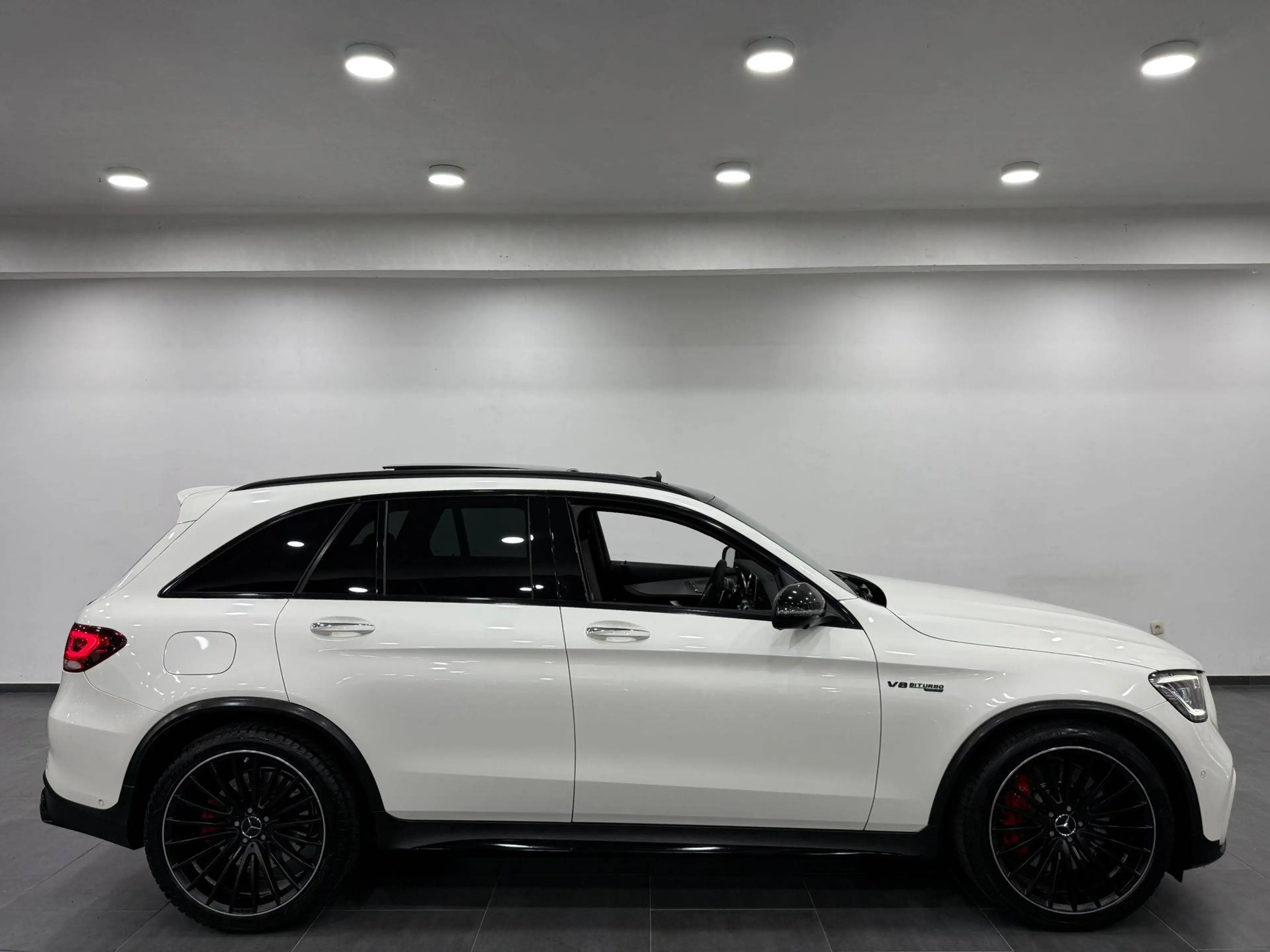 Mercedes-Benz GLC 63 AMG S AMG 4-Matic Full Option Performance Seats Pano Track Pace — photo 3