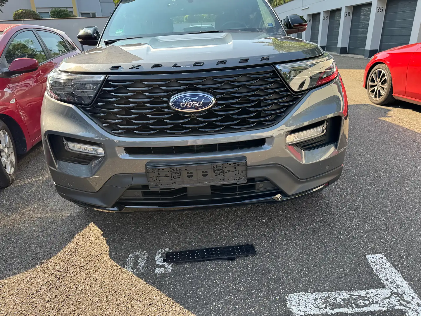 Ford Explorer Explorer  Hybrid  ST-LINE Grau - 2