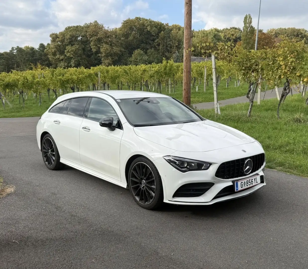 Mercedes-Benz CLA 250 Shooting Brake Aut. Weiß - 2