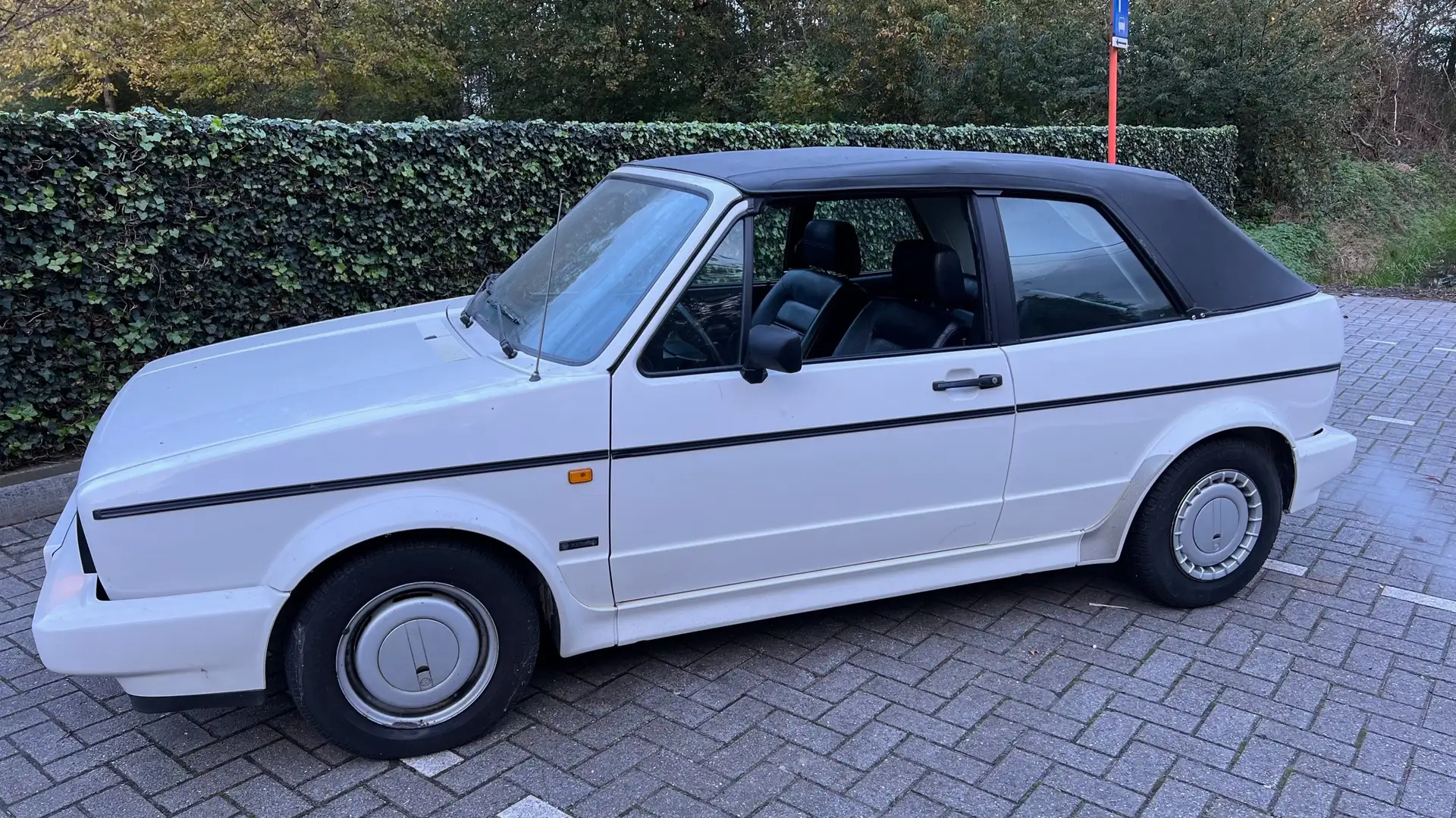 Volkswagen Golf Cabriolet Blanco - 1