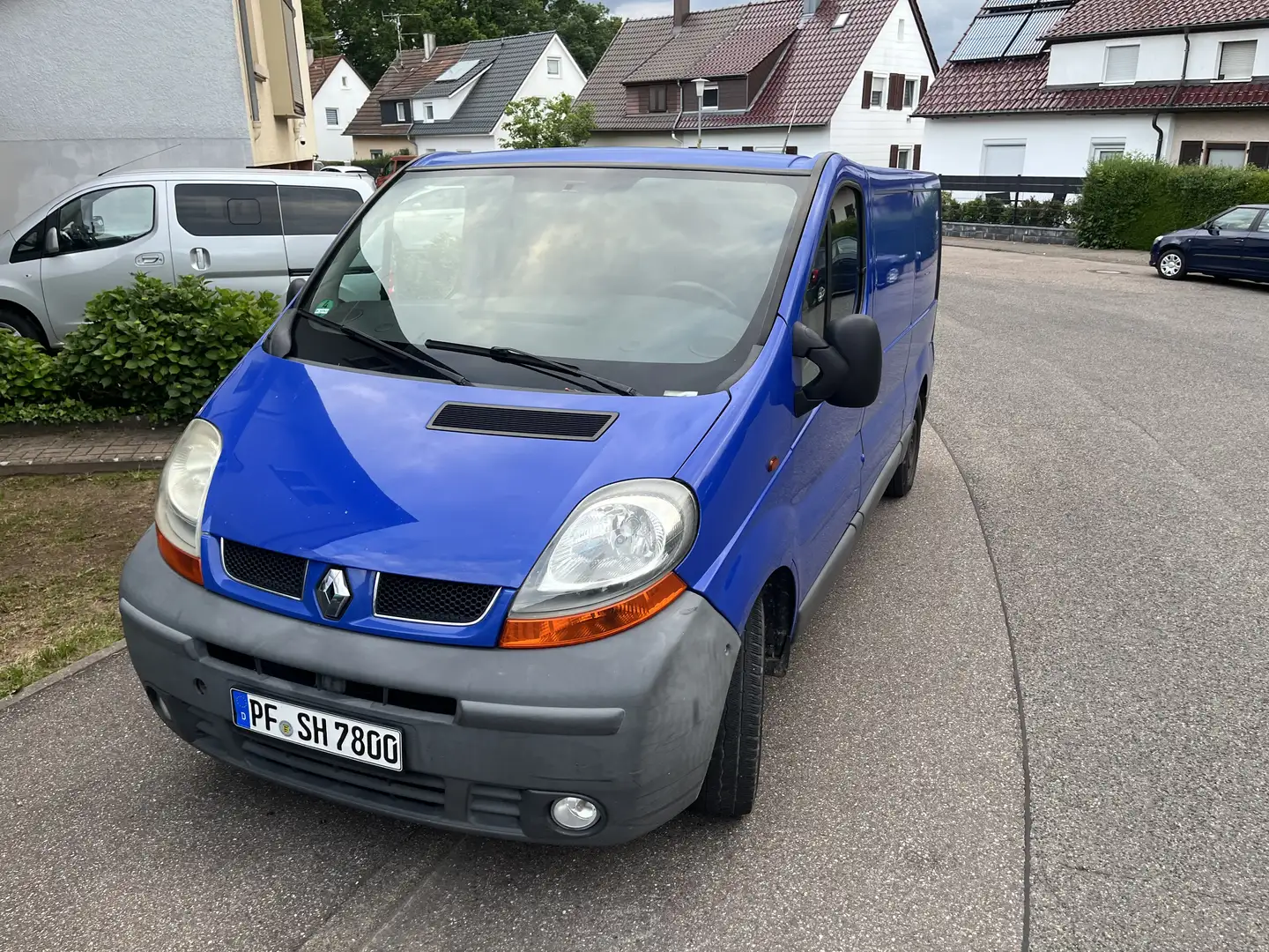 Renault Trafic Trafic 1.9 dCi L2H1 Albastru - 1