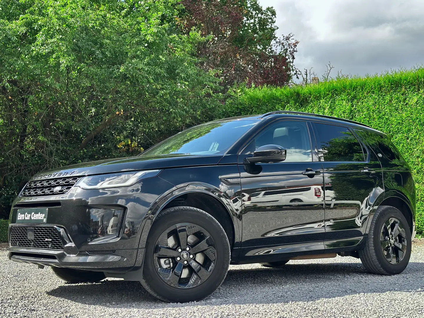 Land Rover Discovery Sport P300e S AWD R-Dynamic PHEV Aut. Schwarz - 2