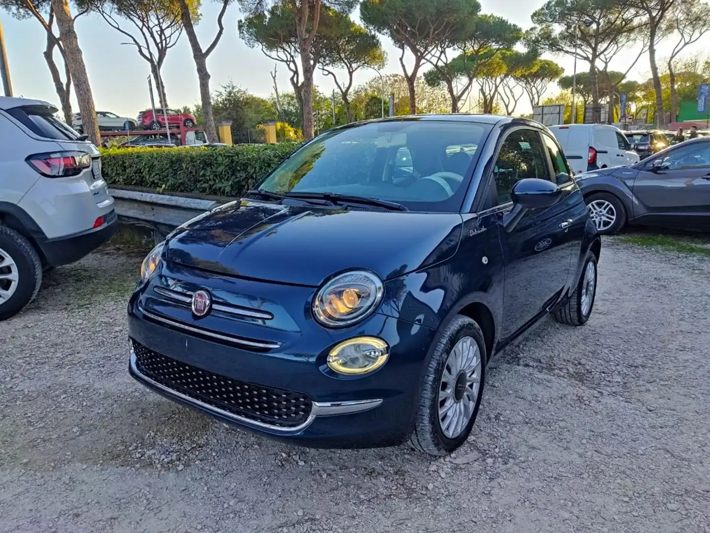 Fiat 500 1.0cc HYBRID DOLCEVITA 70cv TETTO PANORAMA Bleu - 2