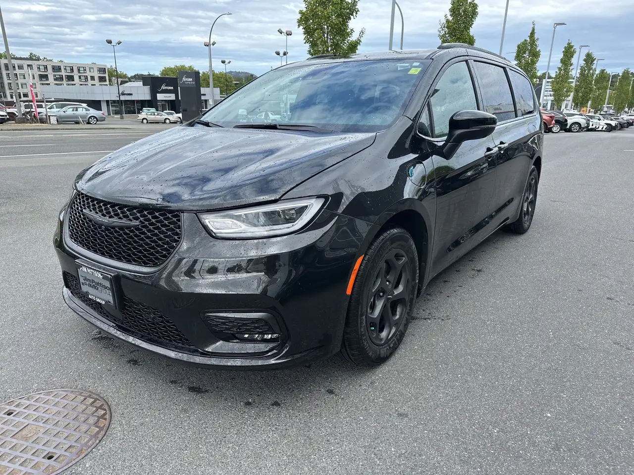 Chrysler Pacifica снимка Chrysler Pacifica