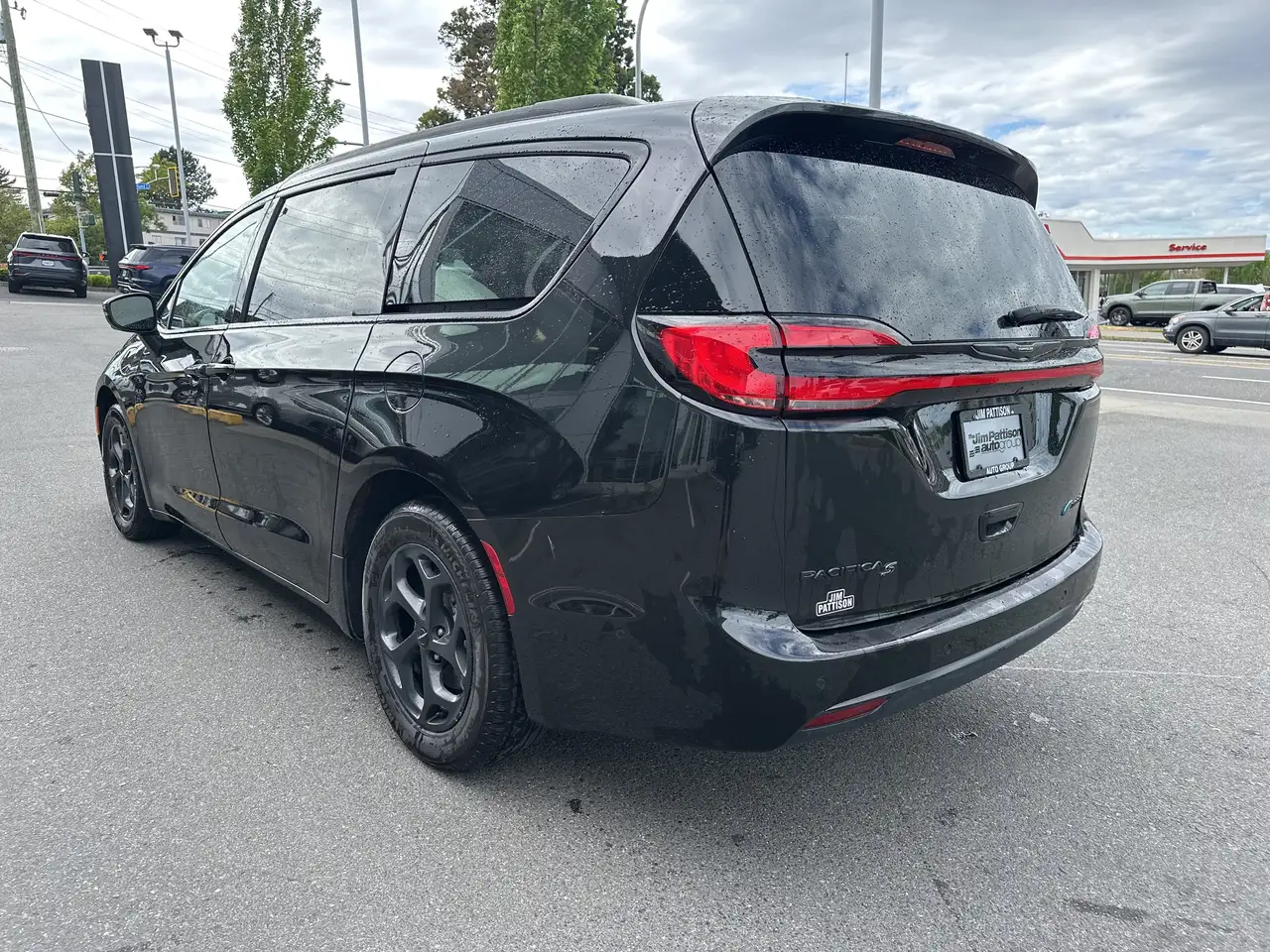 Chrysler Pacifica снимка Chrysler Pacifica