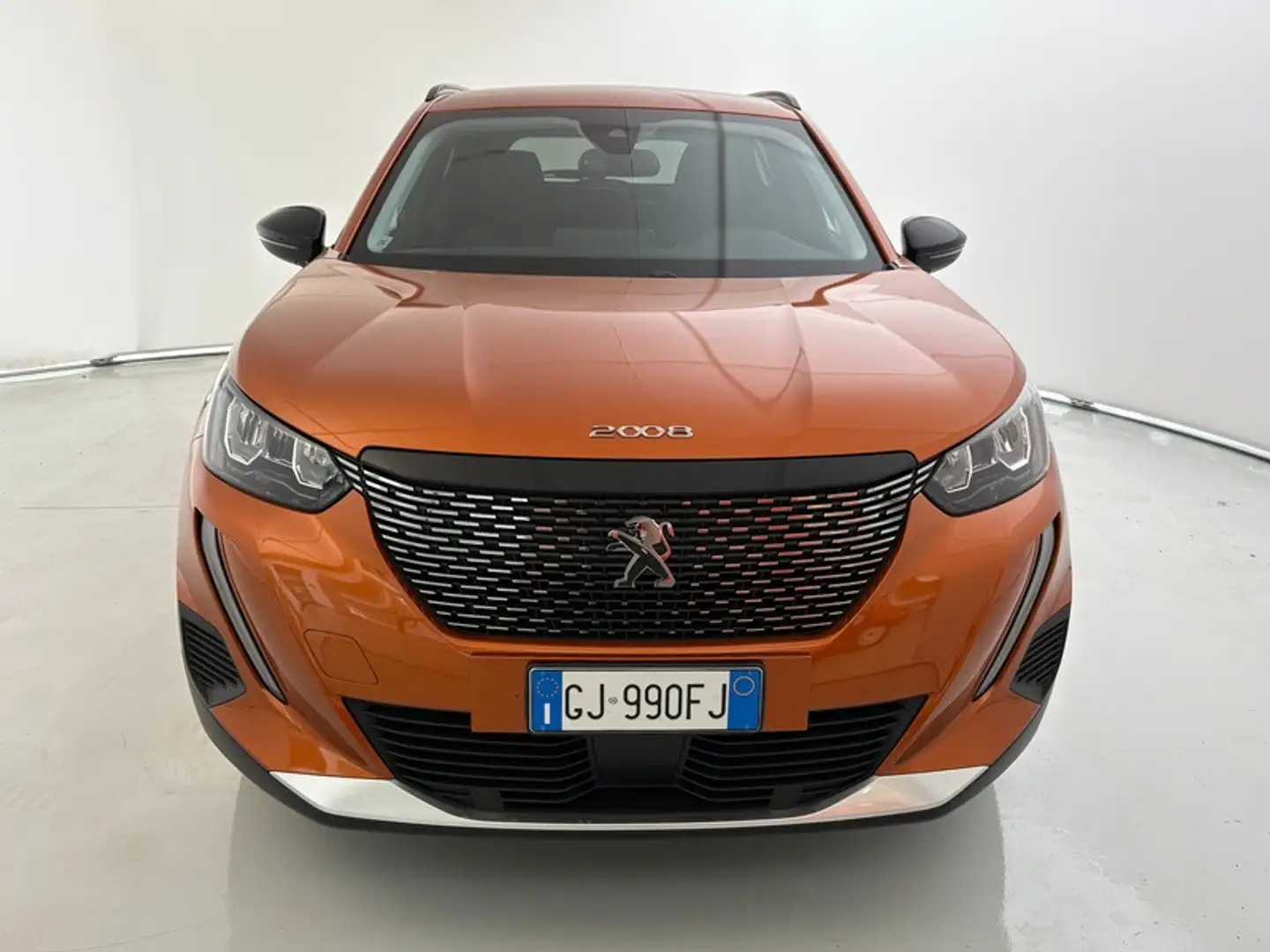 Peugeot 2008 1.2 PureTech Allure Orange - 2