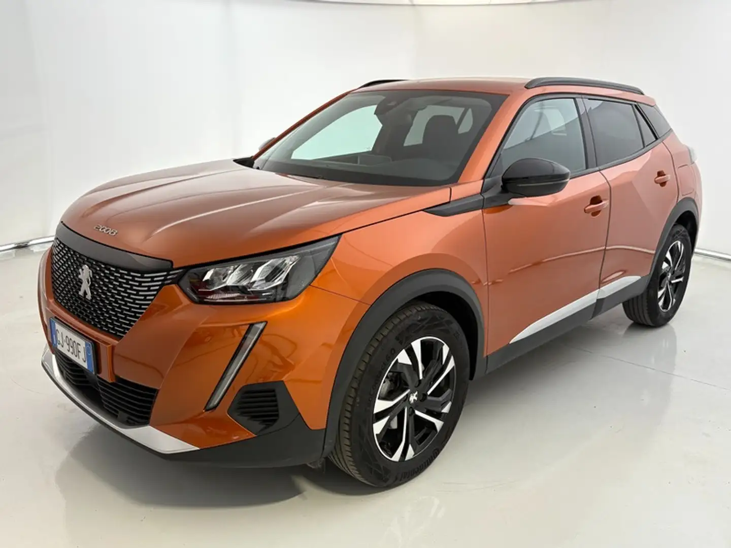 Peugeot 2008 1.2 PureTech Allure Orange - 1