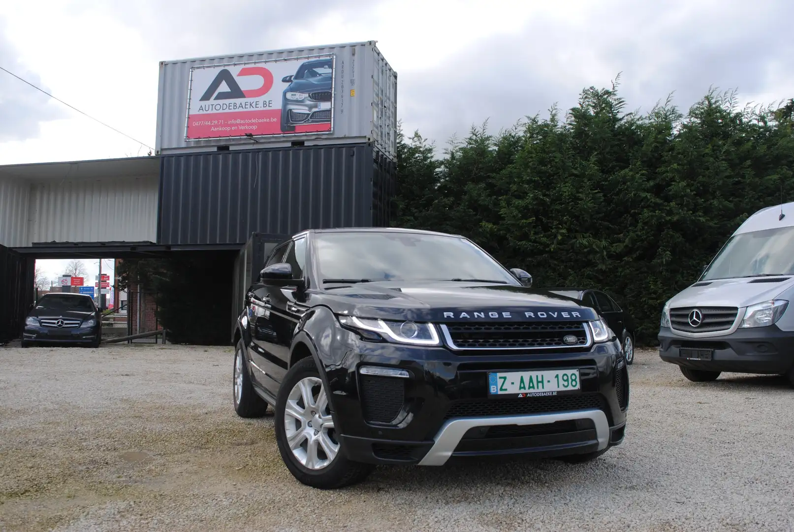 Land Rover Range Rover Evoque 2.0 HSE.  PDC / LED / Euro 6B / Garantie Zwart - 1