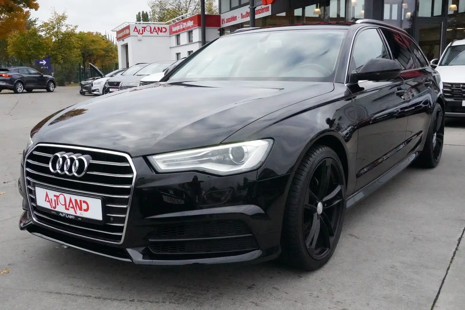Audi A6 Avant 2.0 TDI ultra AHK PDC Xenon Navi Leder Schwarz - 2