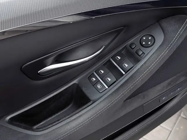 BMW M5 view 17
