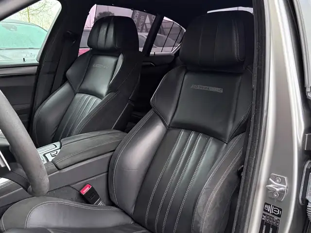 BMW M5 view 16