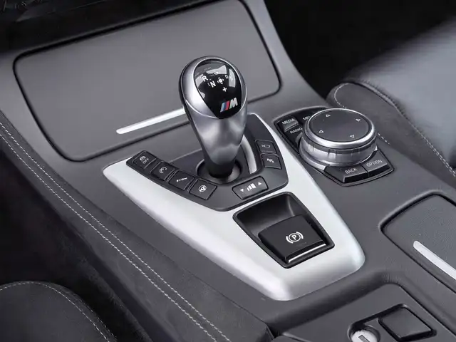 BMW M5 view 27