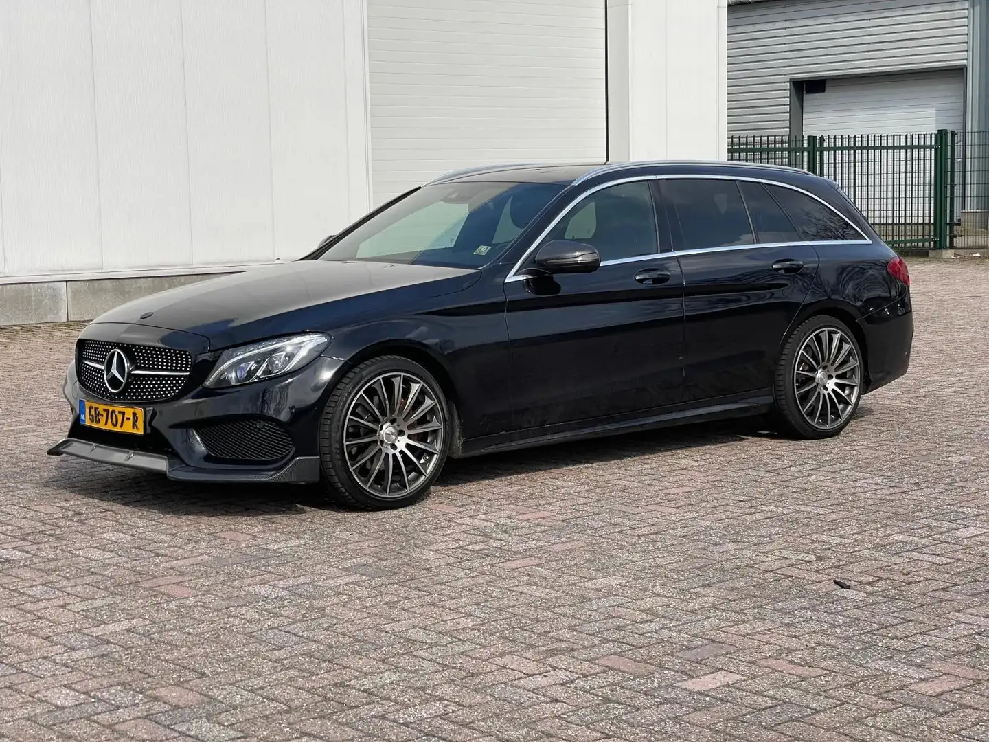 Mercedes-Benz C 220 BLUETEC AMG Zwart - 1