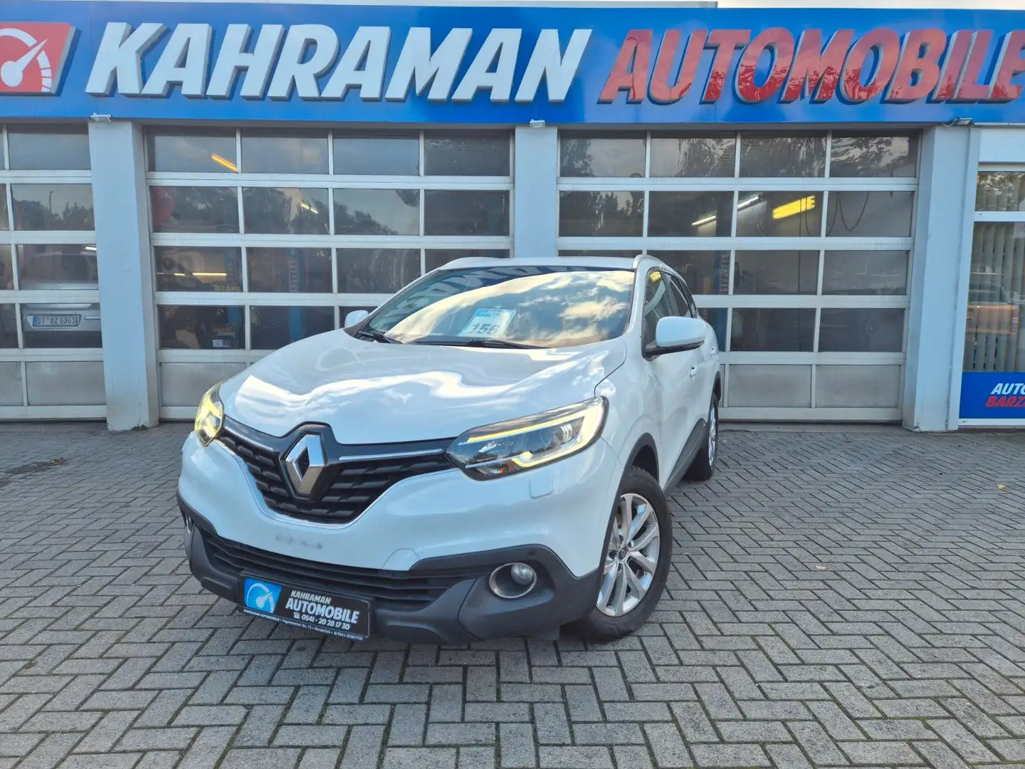 Renault Kadjar Business Edition *1.5 DCI Automatik* Weiß - 1