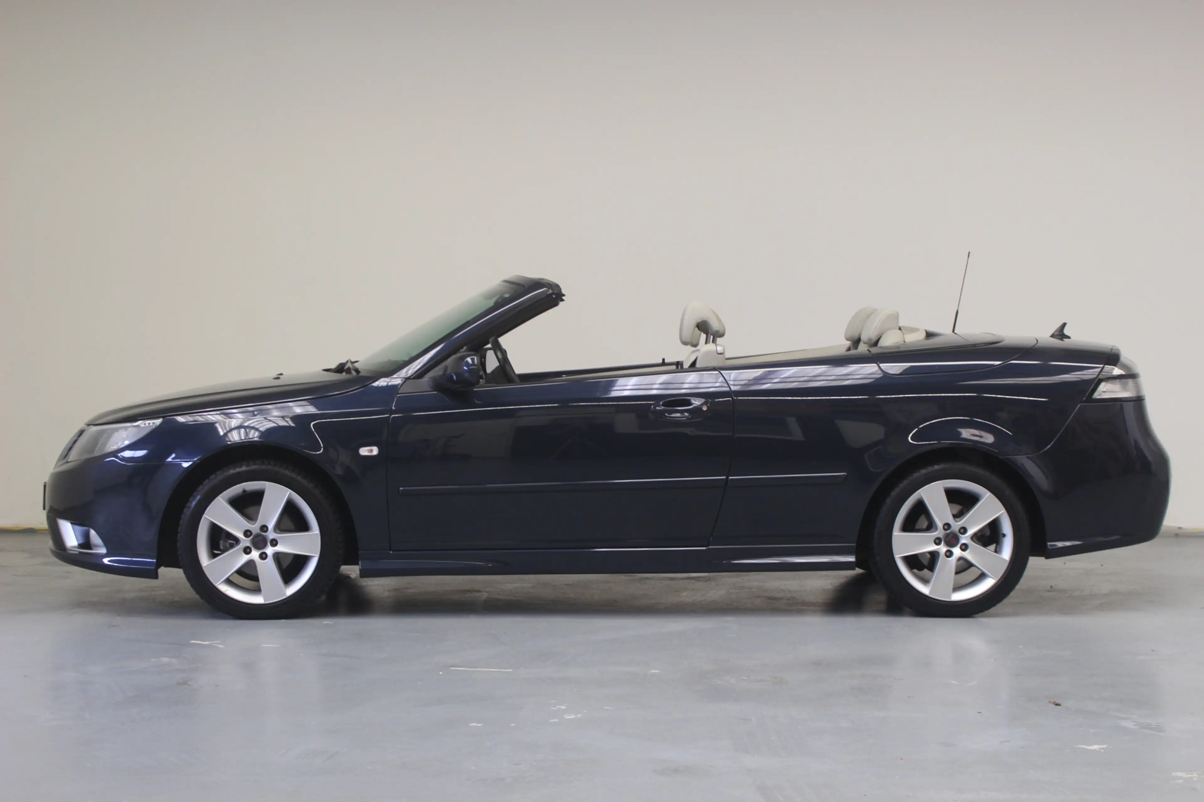 Saab 9-3 Cabrio 1.8t 150pk Linear Sport | Rijklaarprijs | L — photo 3