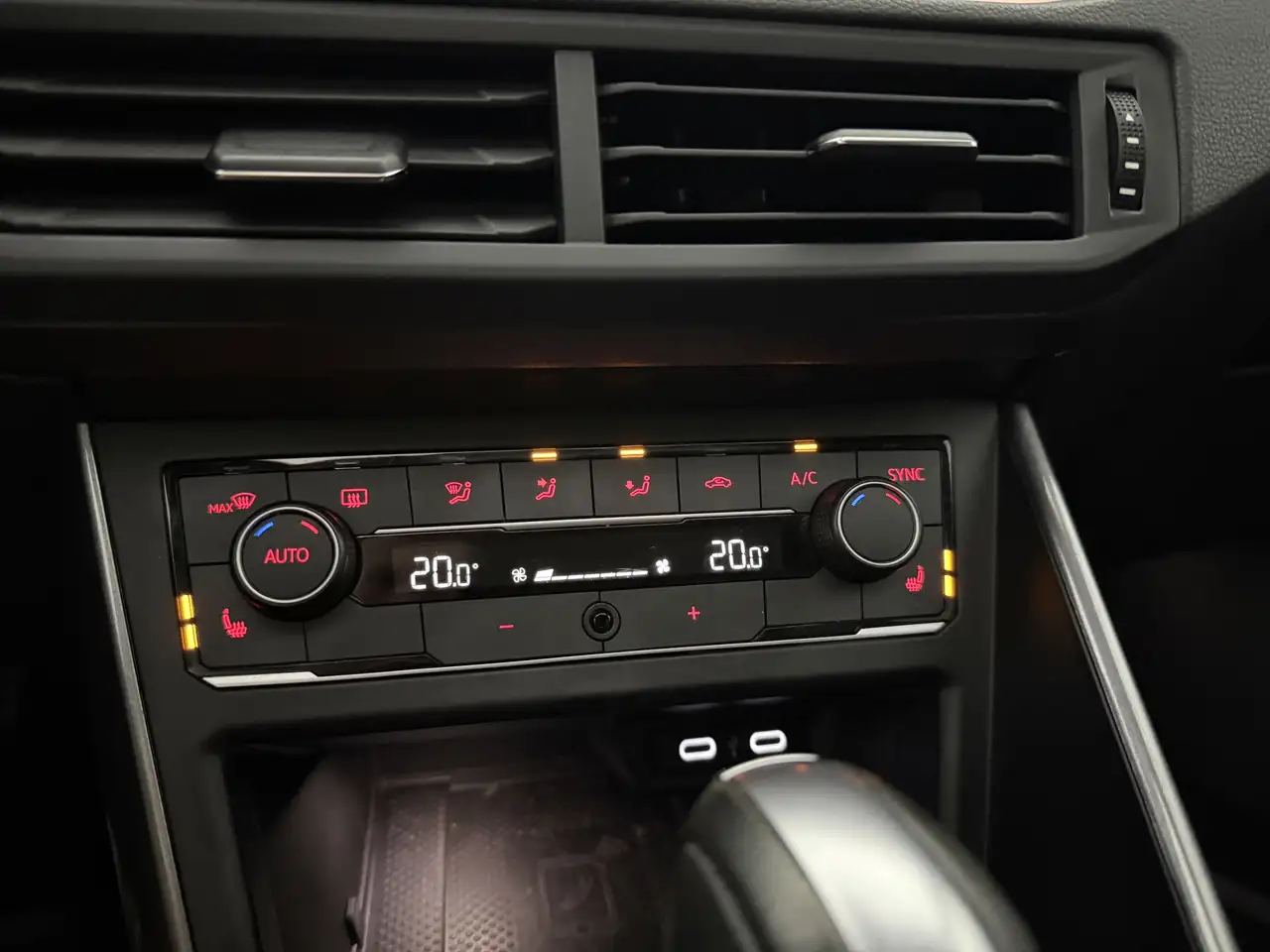 Volkswagen Polo 1.0 TSI R-line Pano Camera Cruise Carplay, миниатюра 25