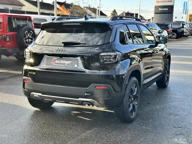 Jeep Avenger view 7