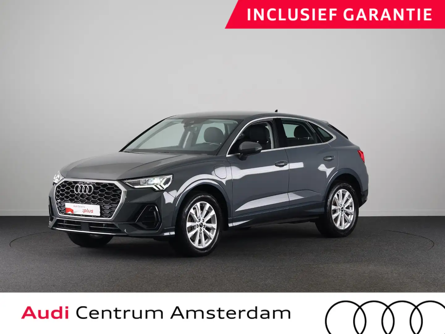 Audi Q3 Sportback 45 TFSI e Business Edition 245pk | Navig Grijs - 1