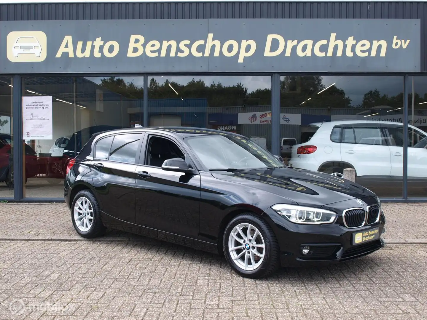 BMW 118 1-serie 118i Turbo Clima Cruise org Led Pdc Stoelv Schwarz - 1