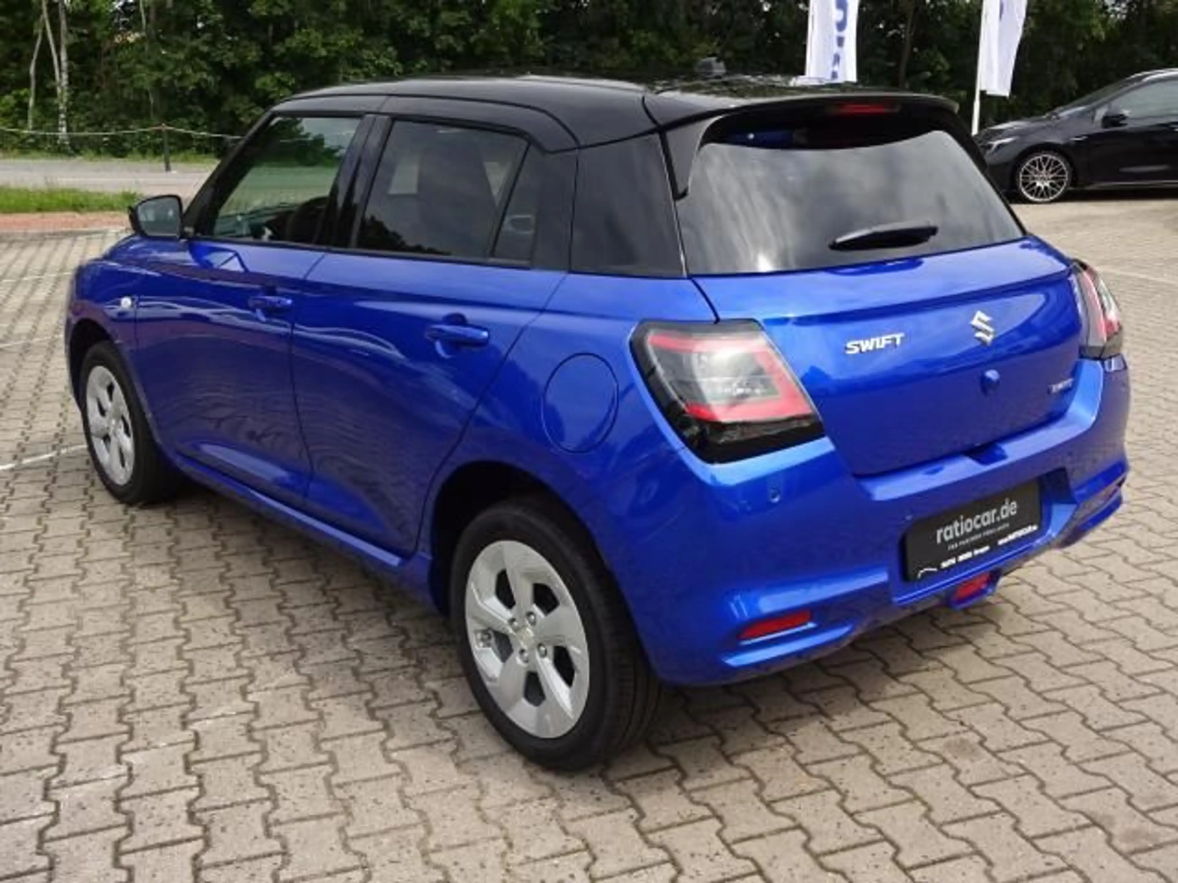 Suzuki Swift SWIFT 1.2 DUALJET ALLGRIP COMFORT NAVI SITZHEIZ. — photo 3