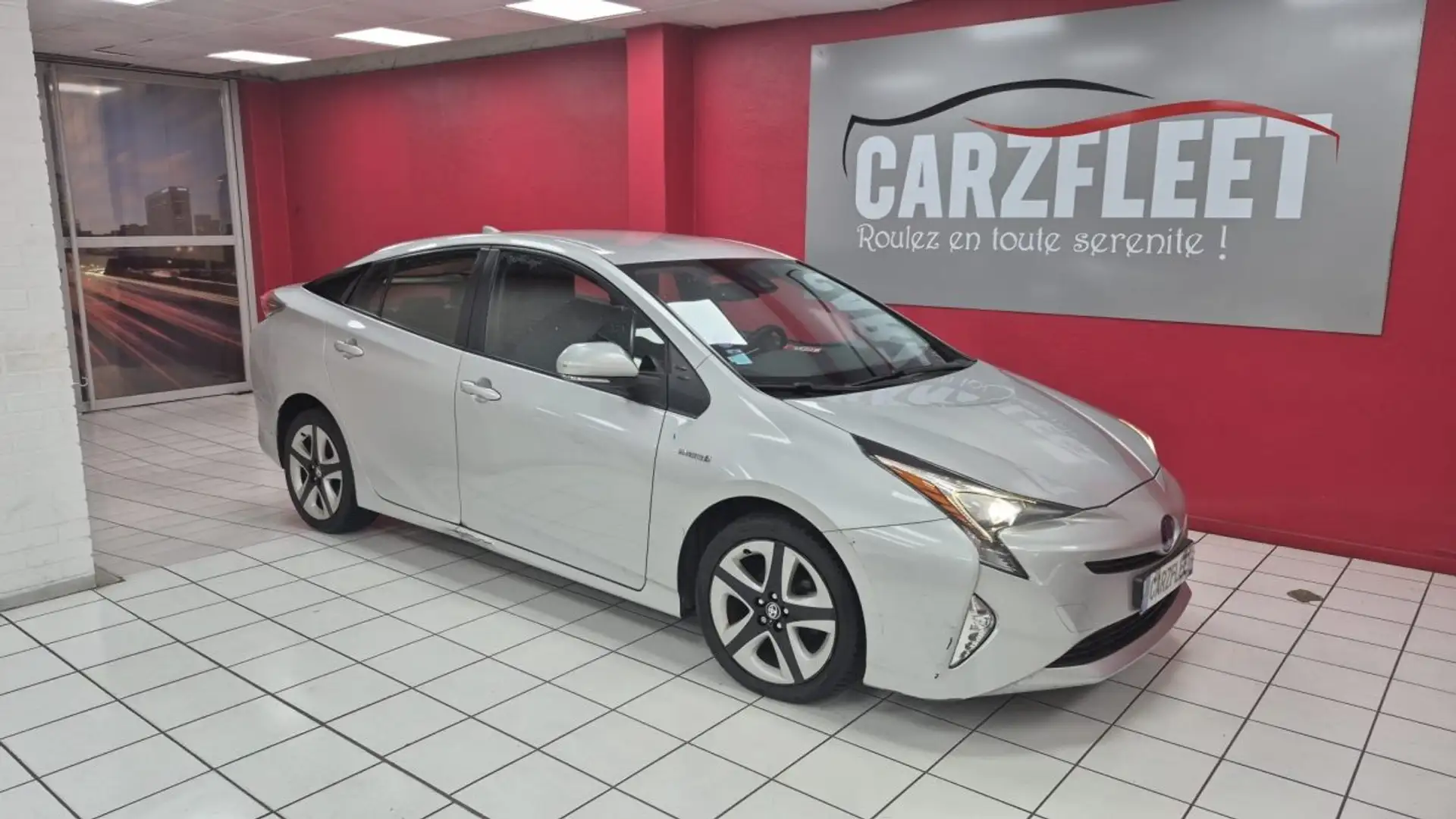 Toyota Prius BERLINE 122cv DYNAMIC PACK PREMIUM/1 ERE MAIN/TVA RECUP Gris - 1