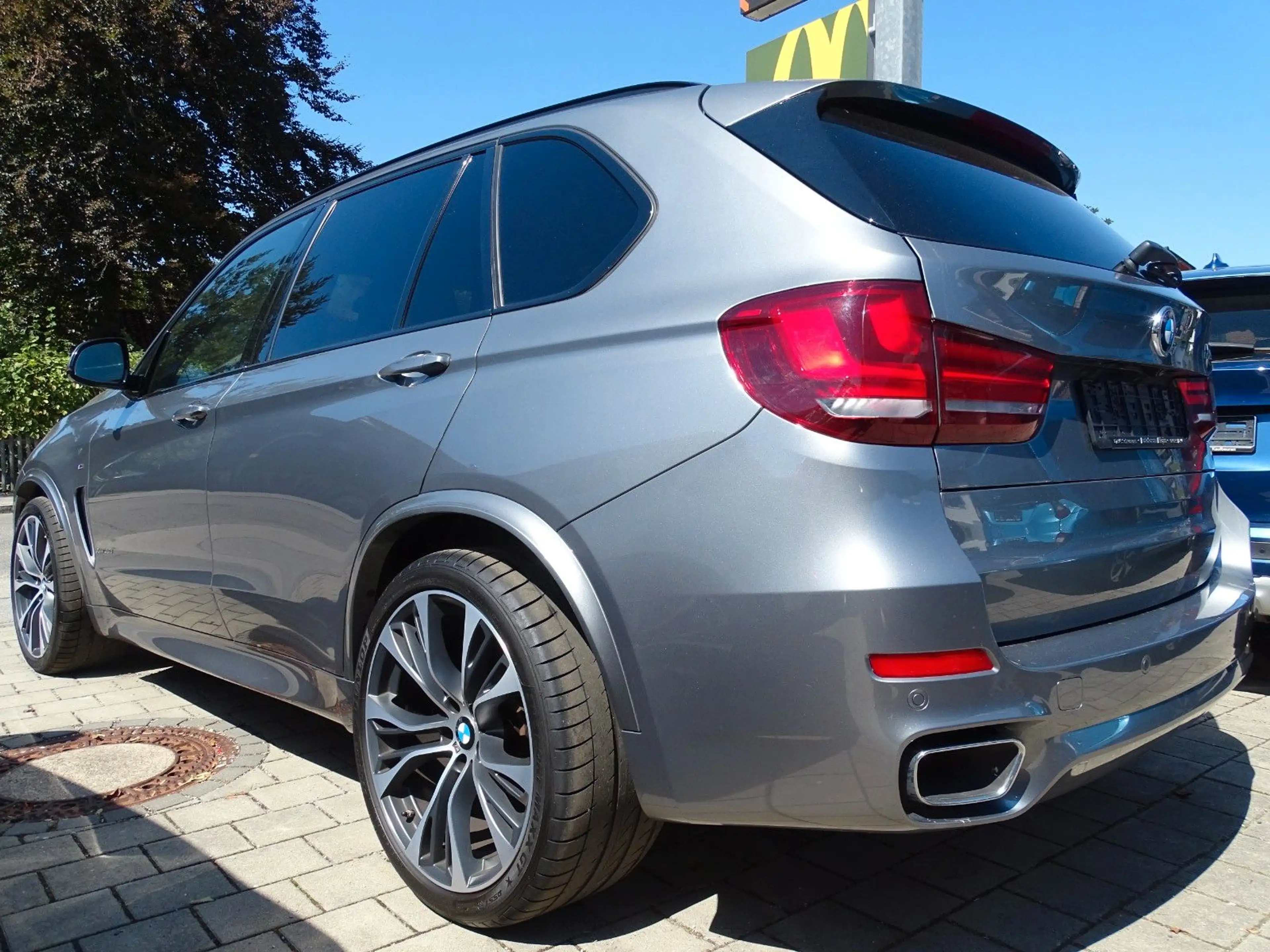 BMW X5 xDrive 30 d M-Paket — photo 4