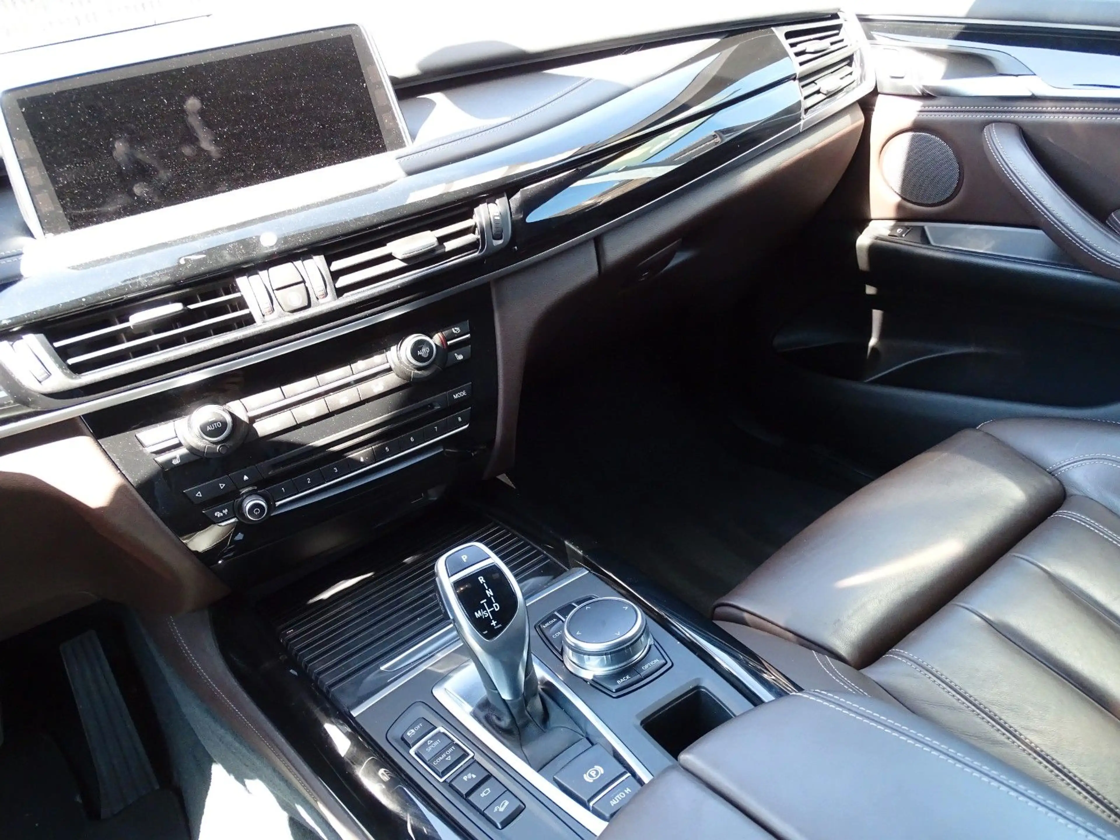 BMW X5 xDrive 30 d M-Paket — photo 8