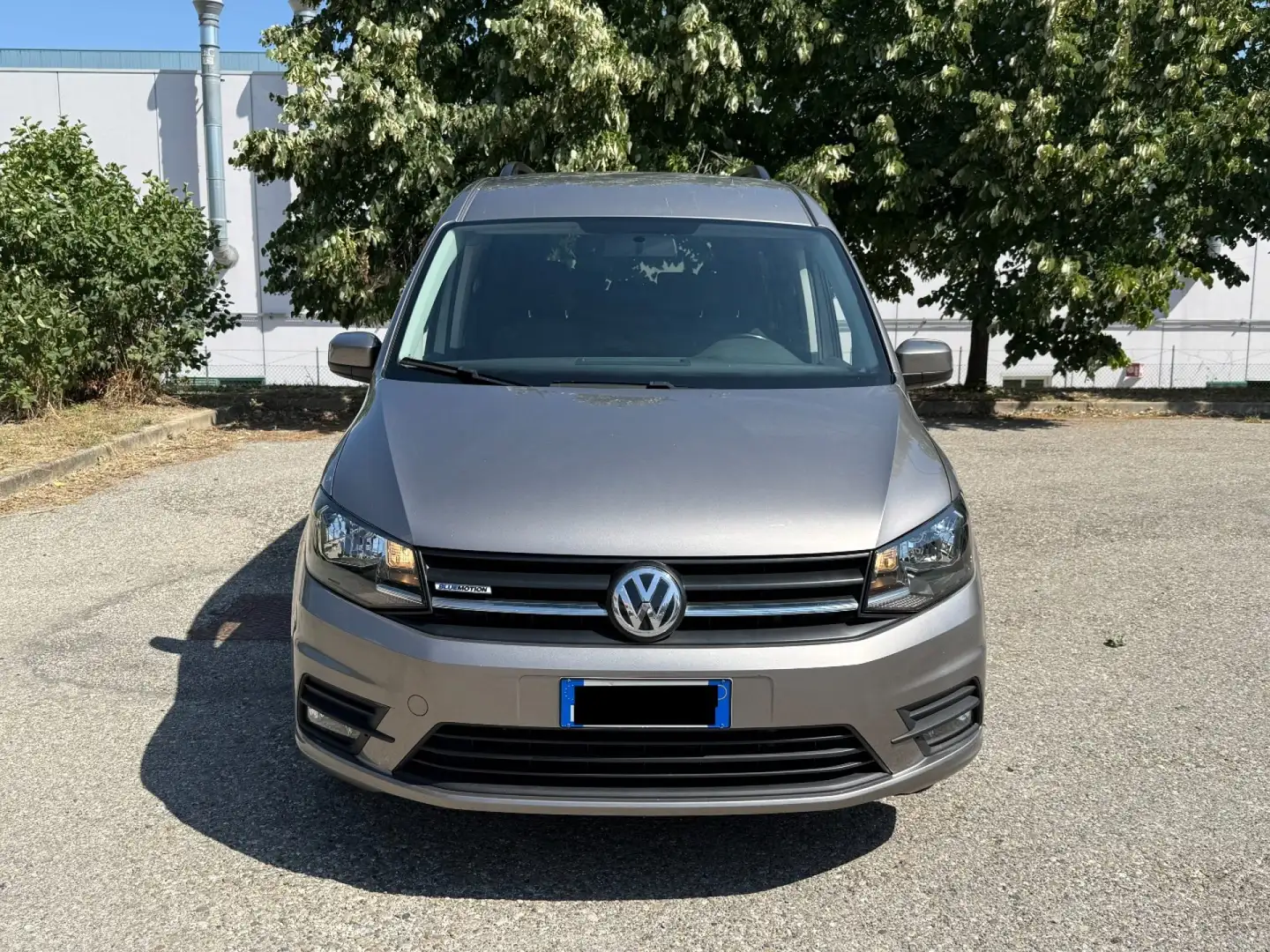 Volkswagen Caddy 1.4 TGI Business DAB Maxi Grigio - 2