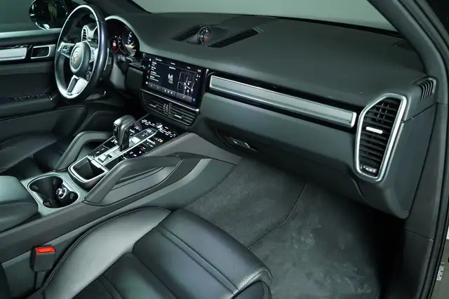 Porsche Cayenne E-Hybrid Platinum Edition Ansicht 22